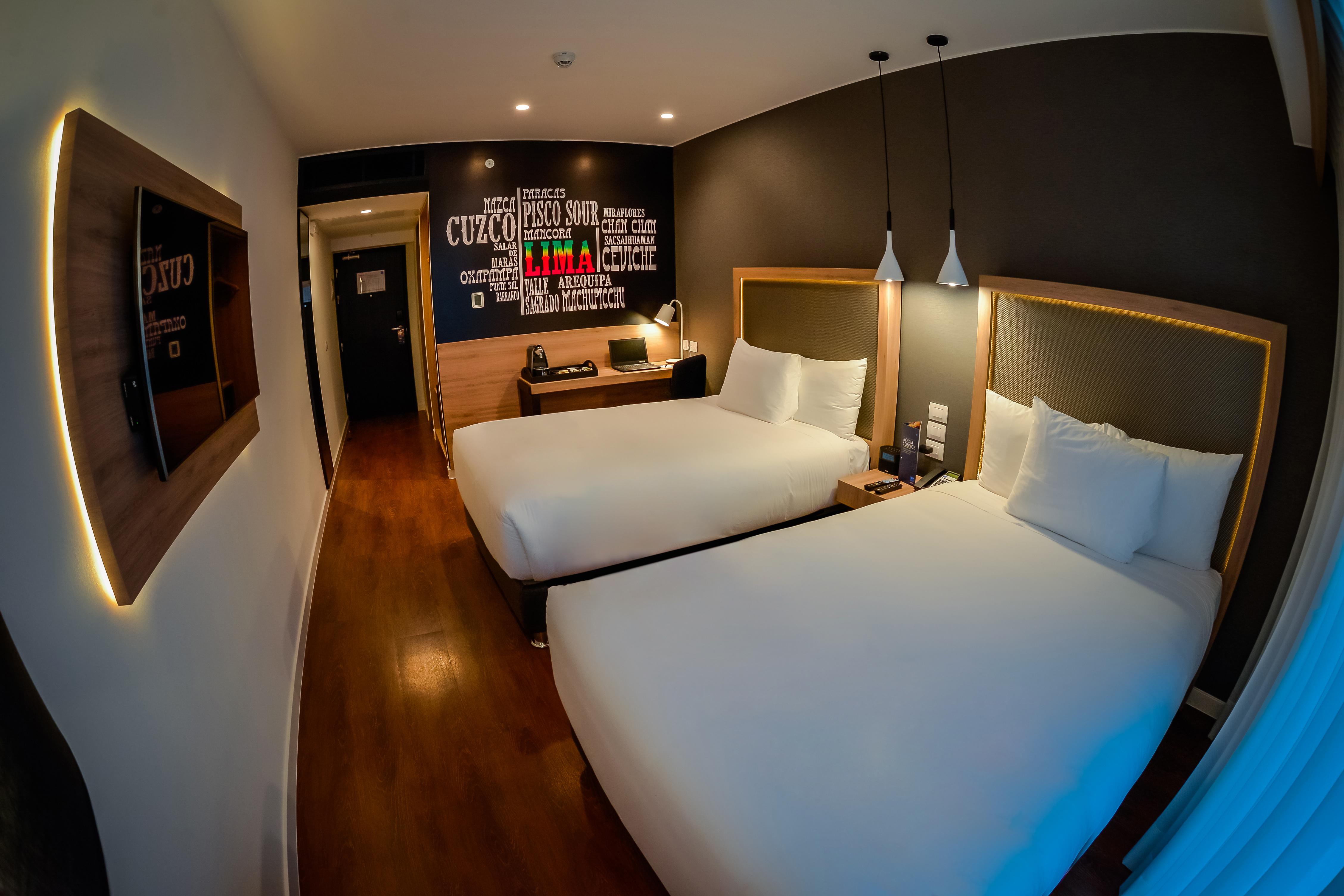Innside By Melia Lima Miraflores Buitenkant foto